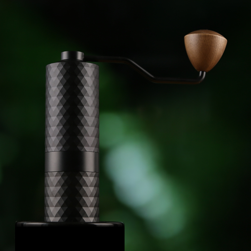 Havmore CNC加工プロ仕様調整可能ステンレス製ポータ - Burr Hand Grinder のレビューと価格